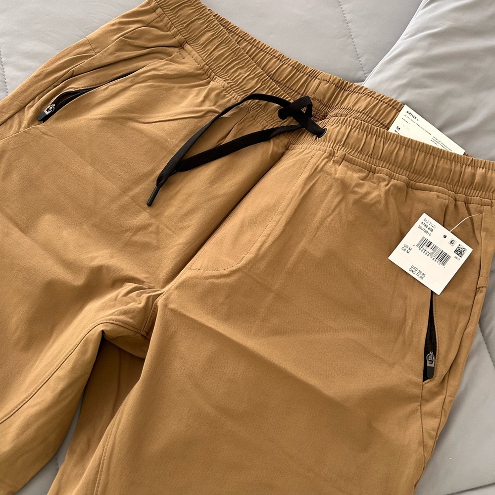 American Eagle Good Vibes Tech Joggers in Camel